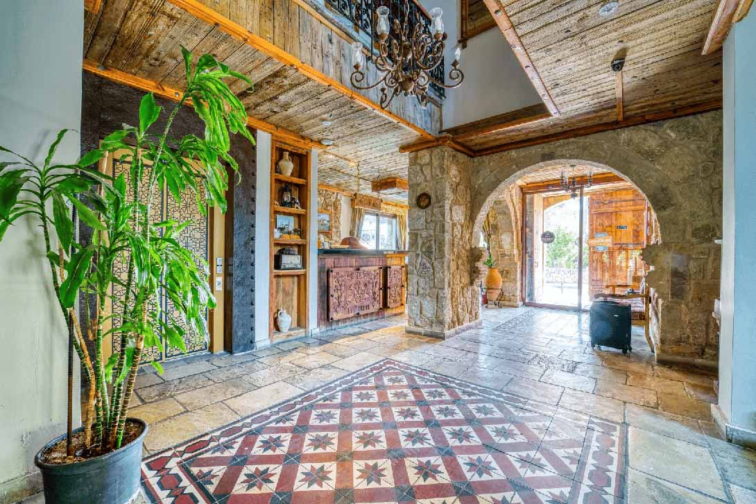 cheap resort hotels to Spend holiday with family