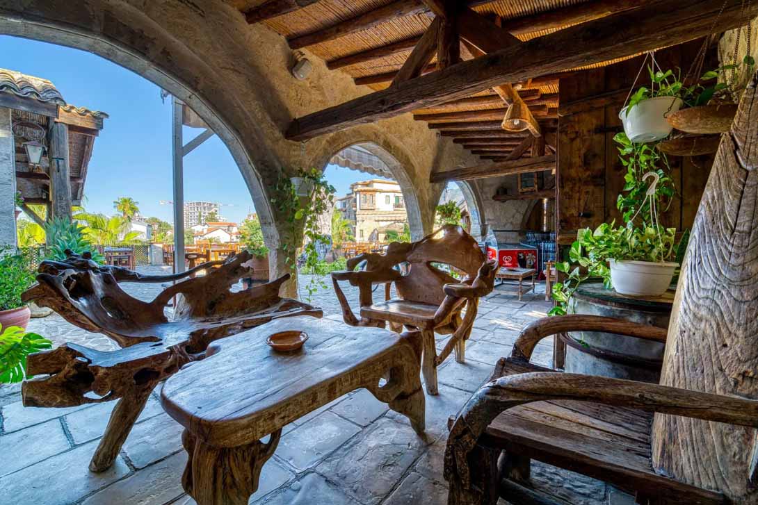 cheap resort hotels to Spend holiday with family