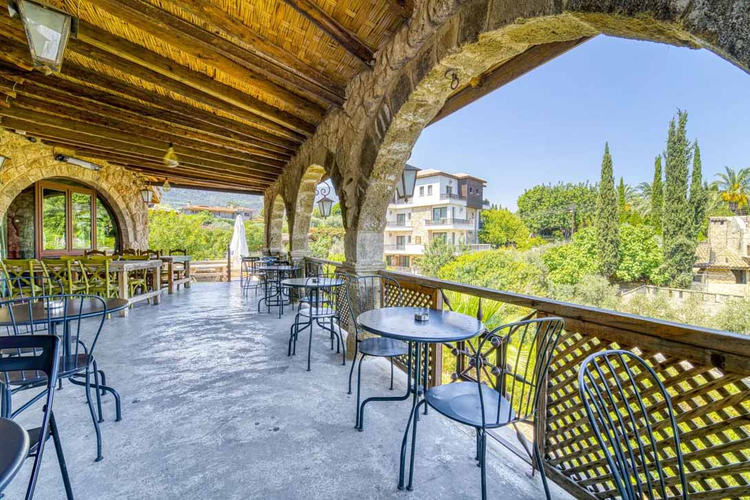 cheap resort hotels to Spend holiday with family