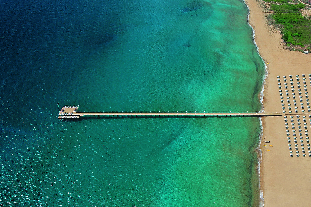 cheap resort hotels to Spend holiday with family