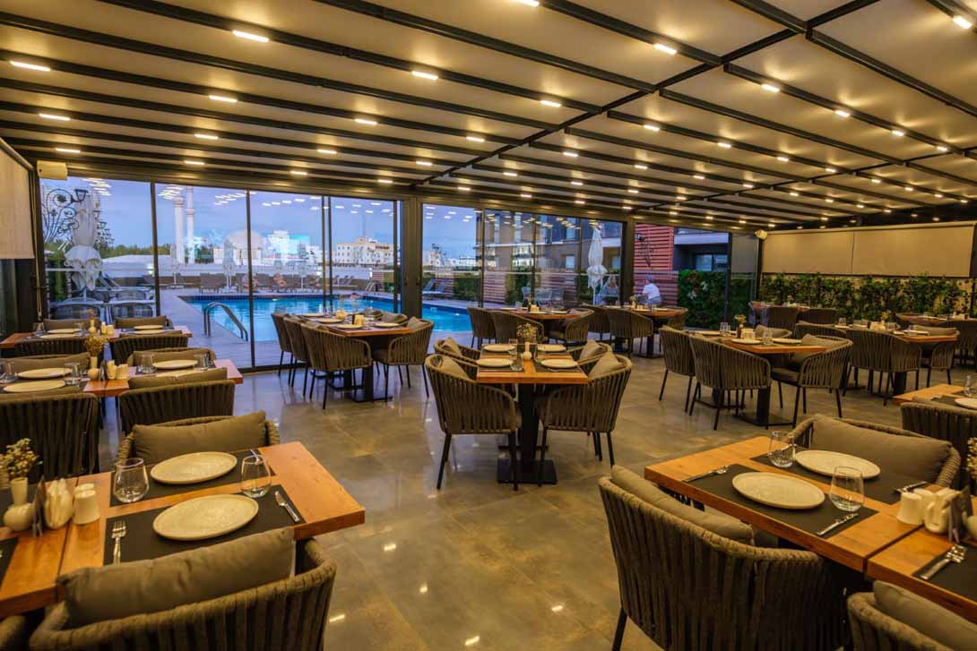 cheap resort hotels to Spend holiday with family