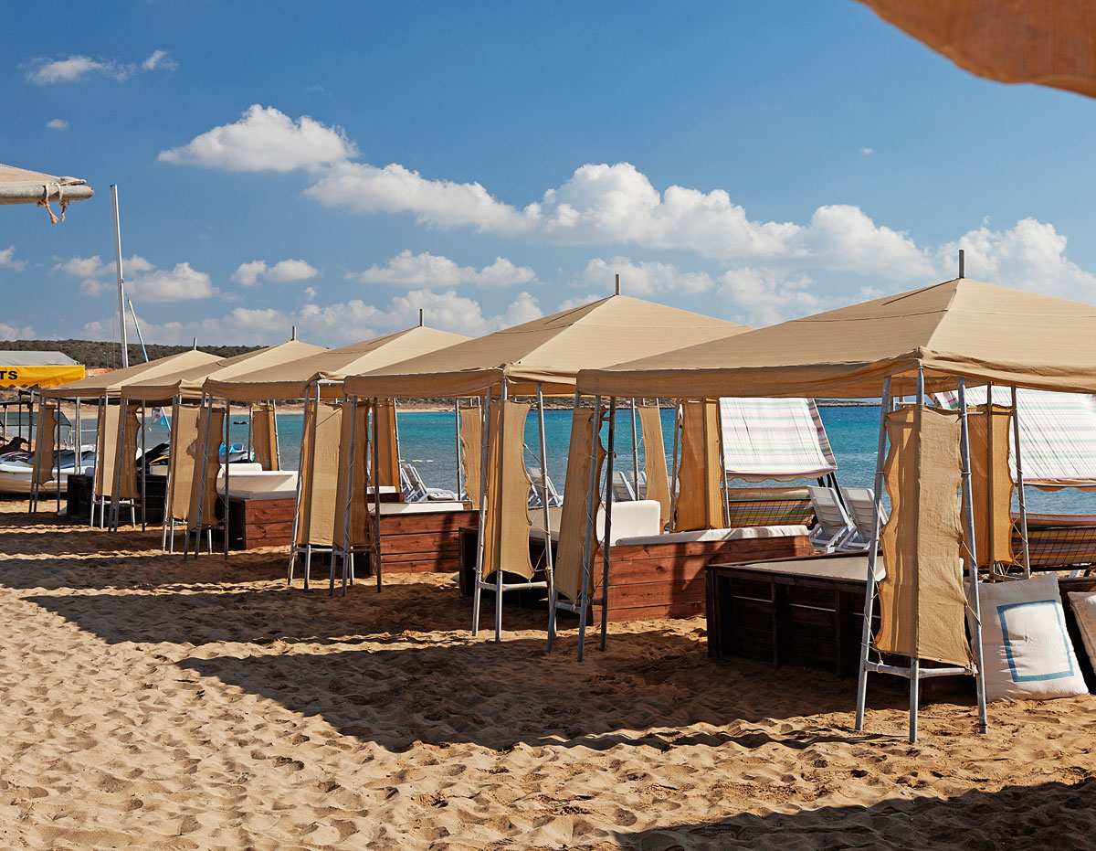 cheap resort hotels to Spend holiday with family