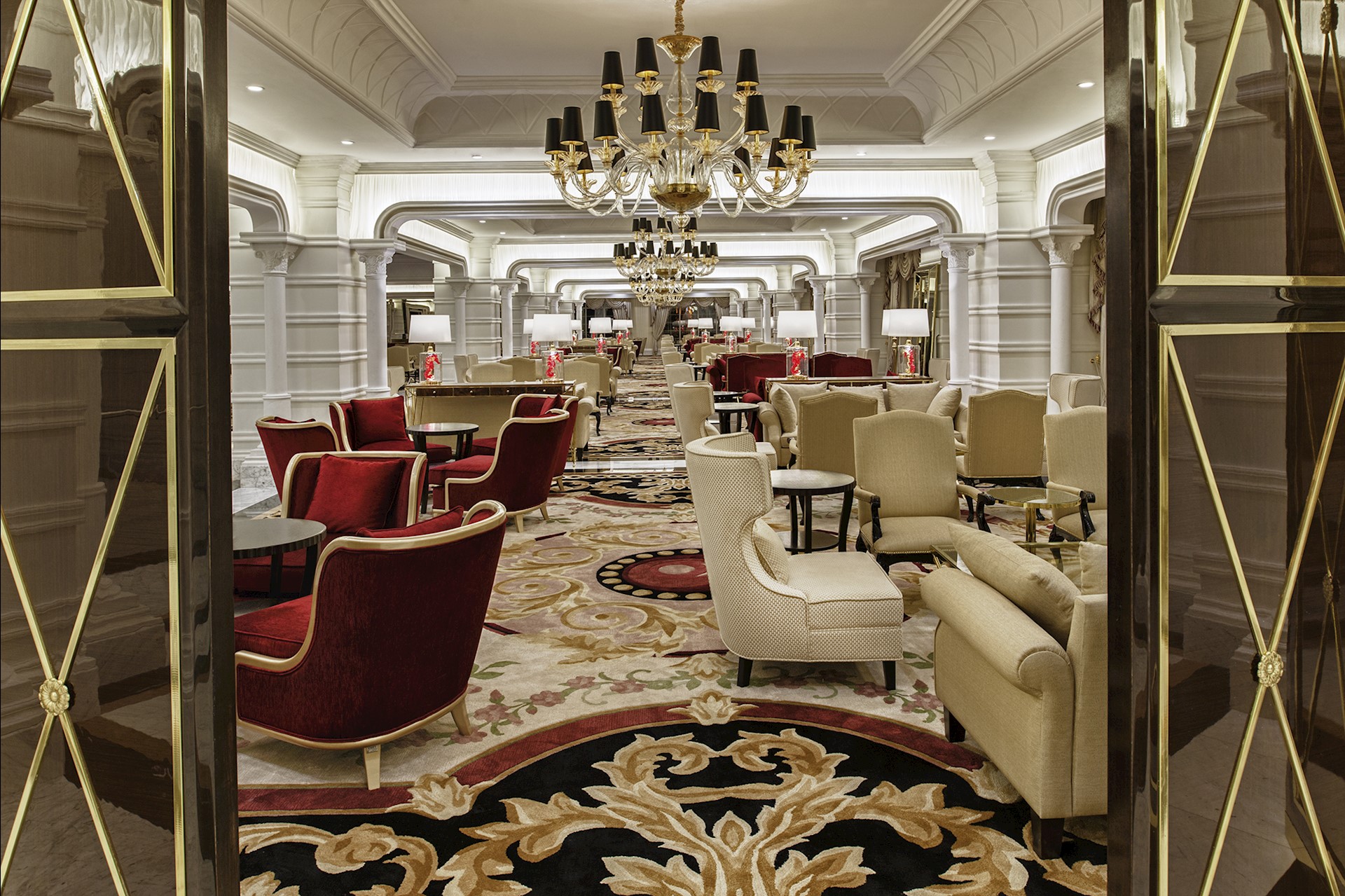 cheap resort hotels to Spend holiday with family