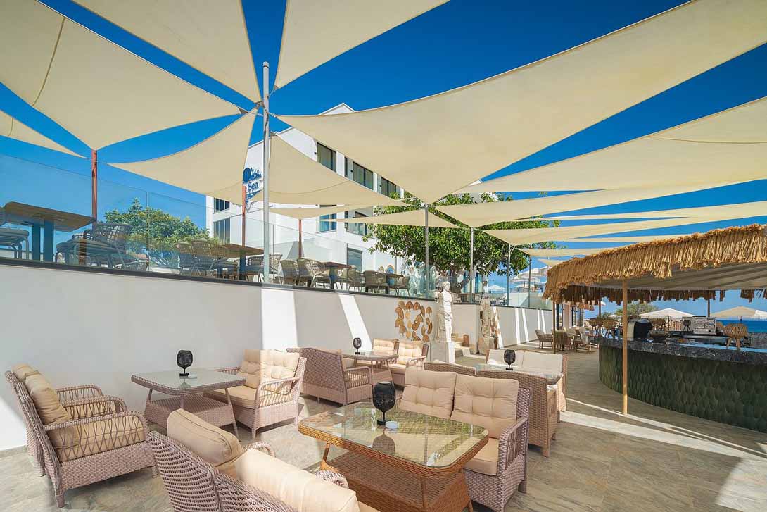 cheap resort hotels to Spend holiday with family