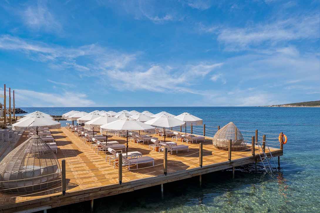 cheap resort hotels to Spend holiday with family