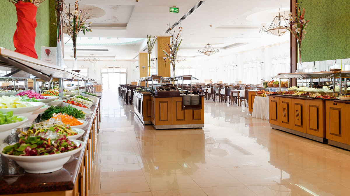 cheap resort hotels to Spend holiday with family