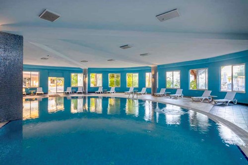 cheap resort hotels to Spend holiday with family