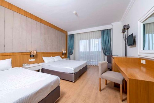 cheap resort hotels to Spend holiday with family