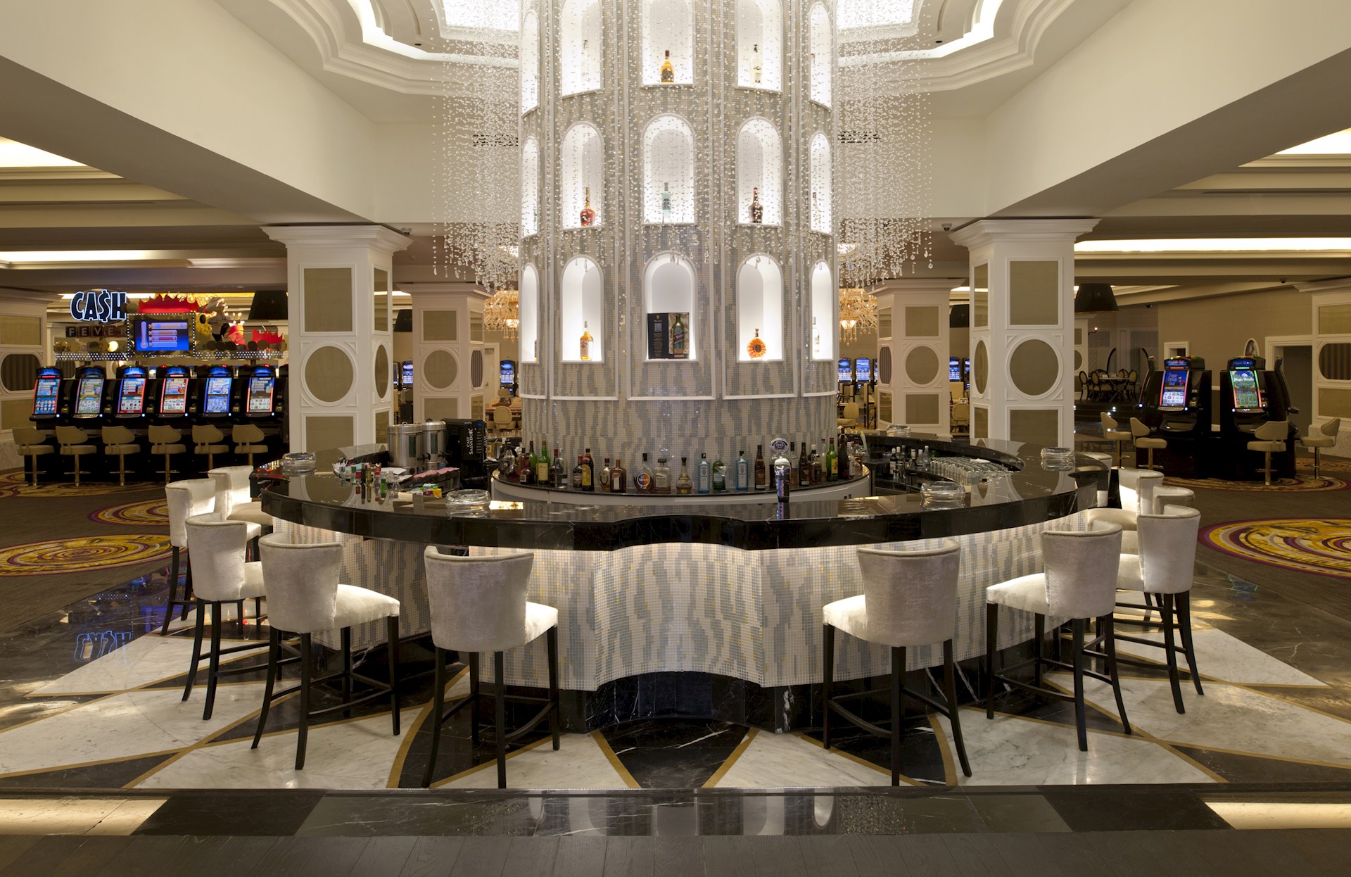 cheap resort hotels to Spend holiday with family