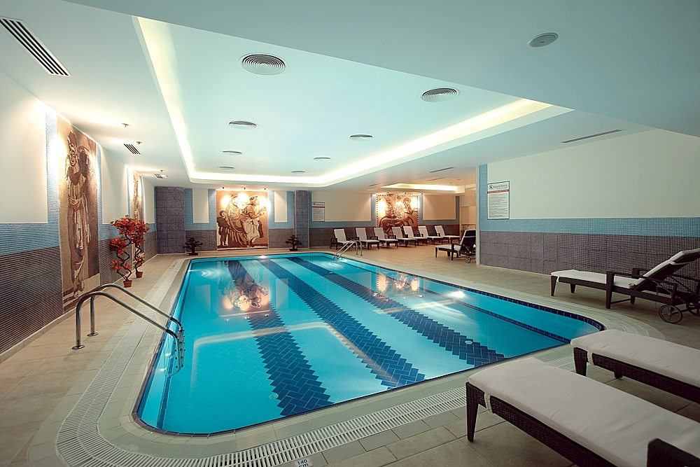 cheap resort hotels to Spend holiday with family