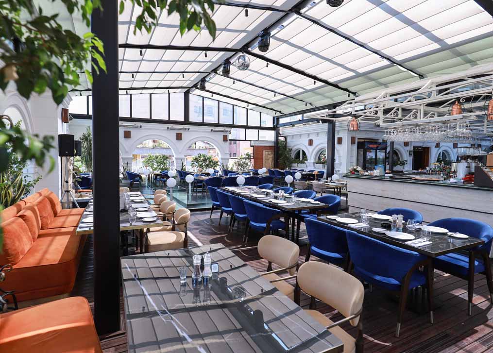 A Variety of Flavours and Atmospheres