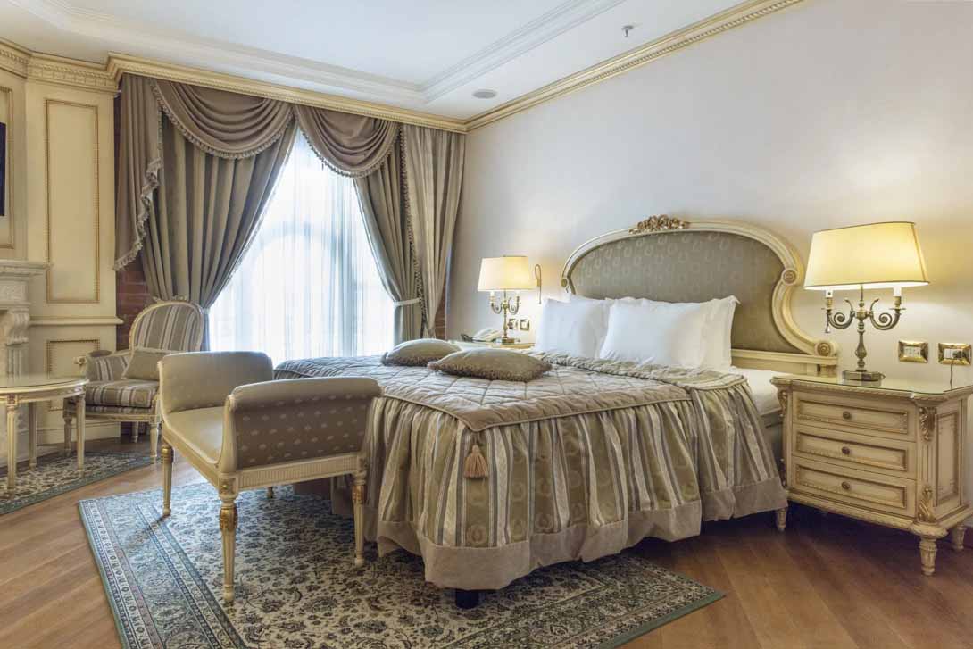 cheap resort hotels to Spend holiday with family