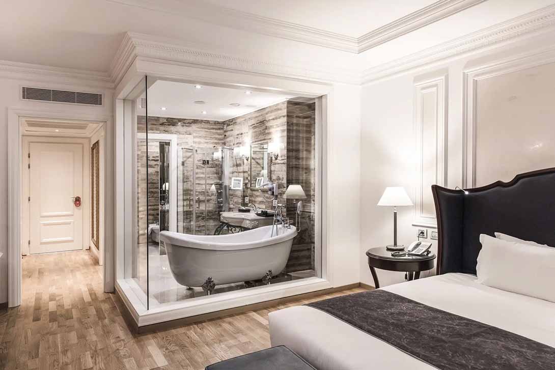 cheap resort hotels to Spend holiday with family