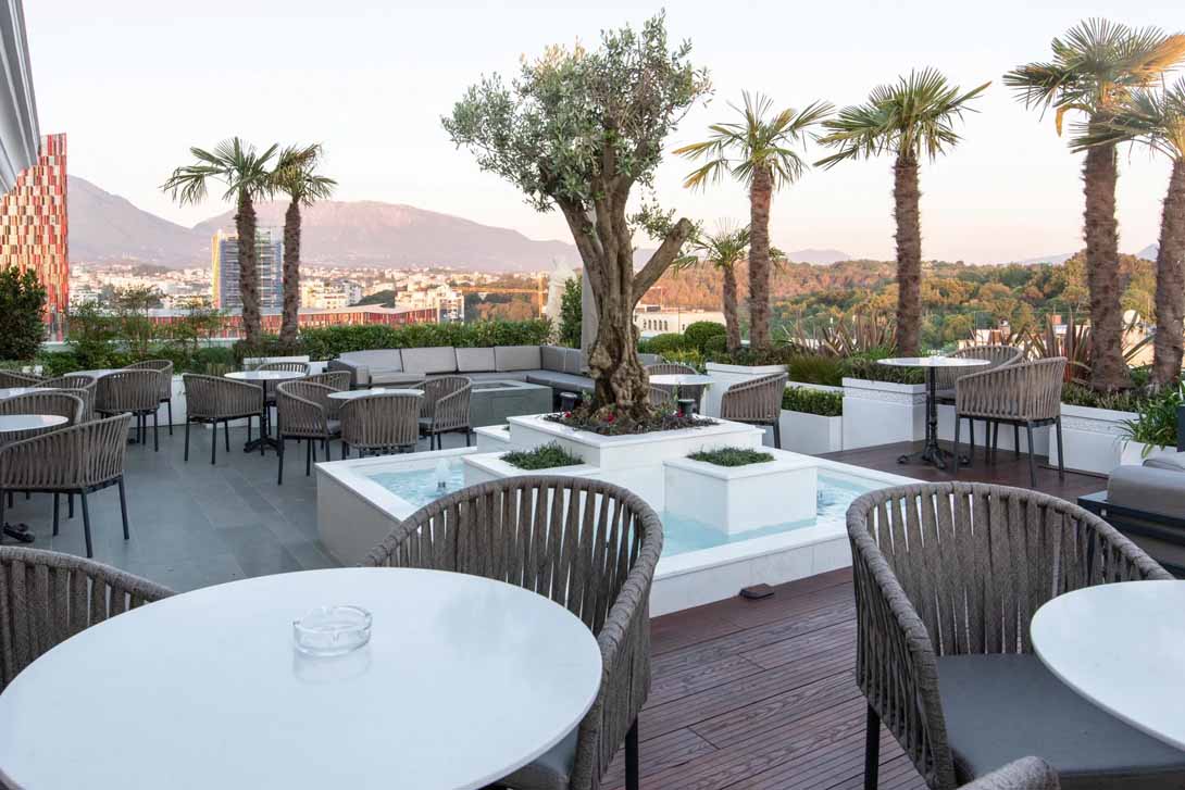 cheap resort hotels to Spend holiday with family