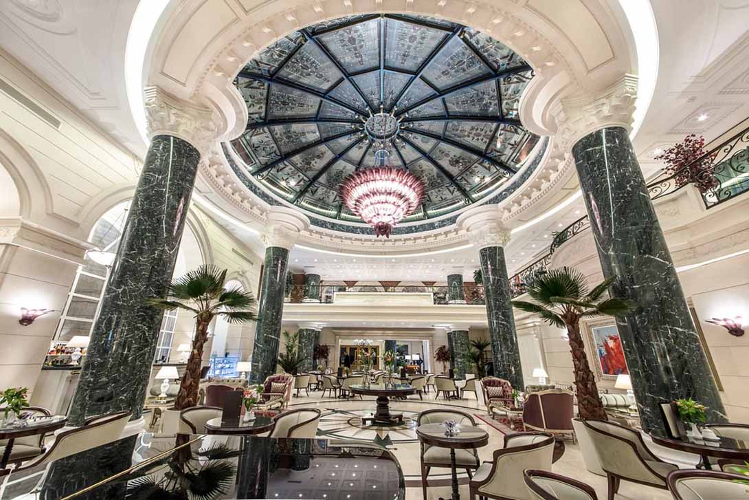 cheap resort hotels to Spend holiday with family