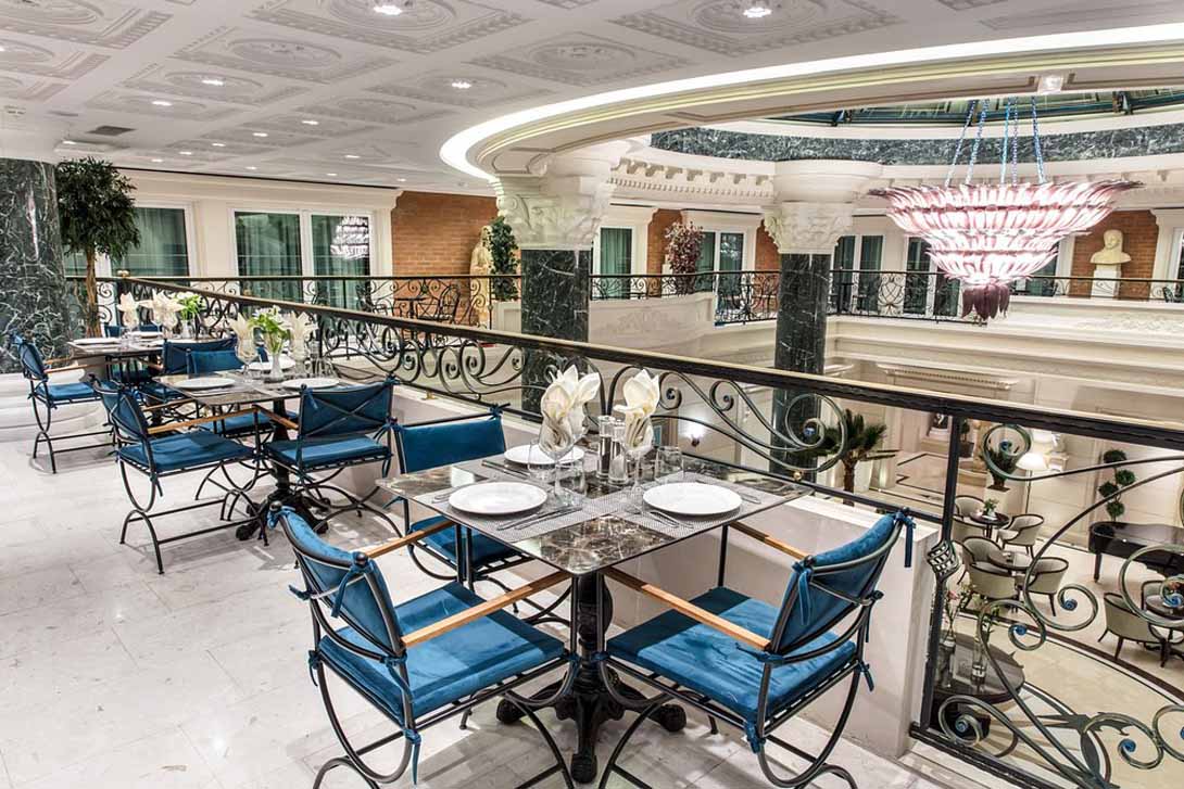 cheap resort hotels to Spend holiday with family