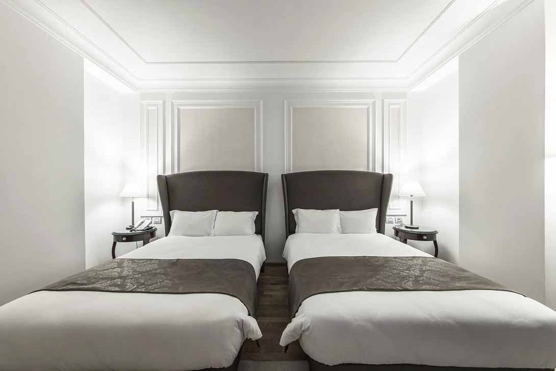 cheap resort hotels to Spend holiday with family