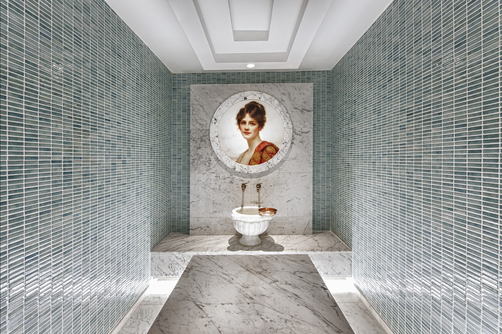 cheap resort hotels to Spend holiday with family