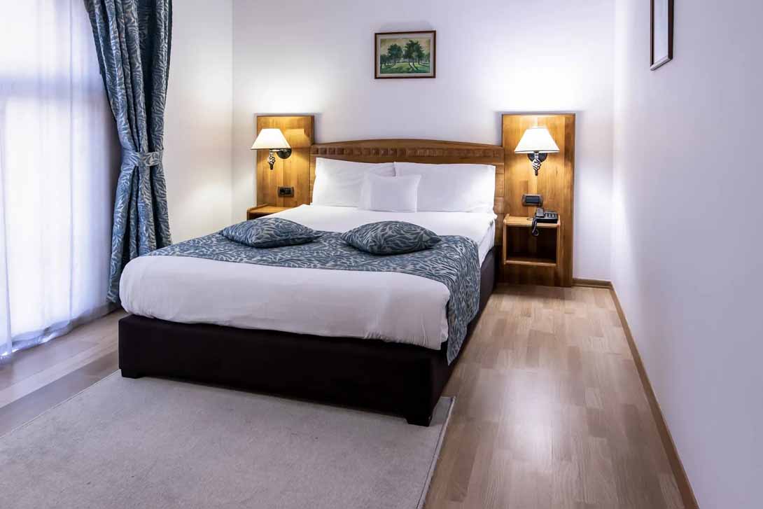 cheap resort hotels to Spend holiday with family