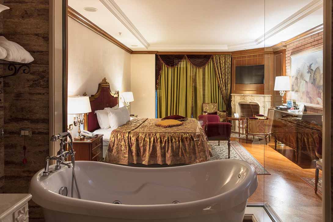 cheap resort hotels to Spend holiday with family