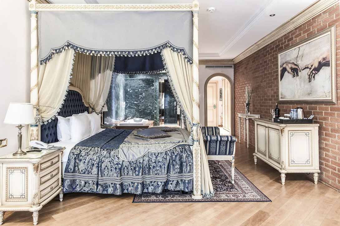 cheap resort hotels to Spend holiday with family