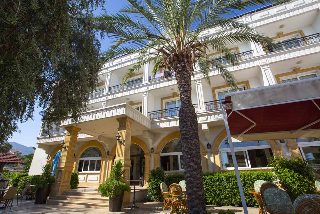 cheap resort hotels to Spend holiday with family