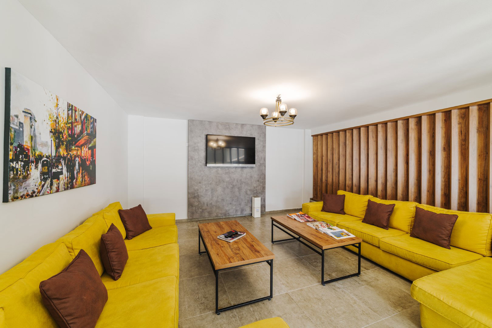 cheap resort hotels to Spend holiday with family