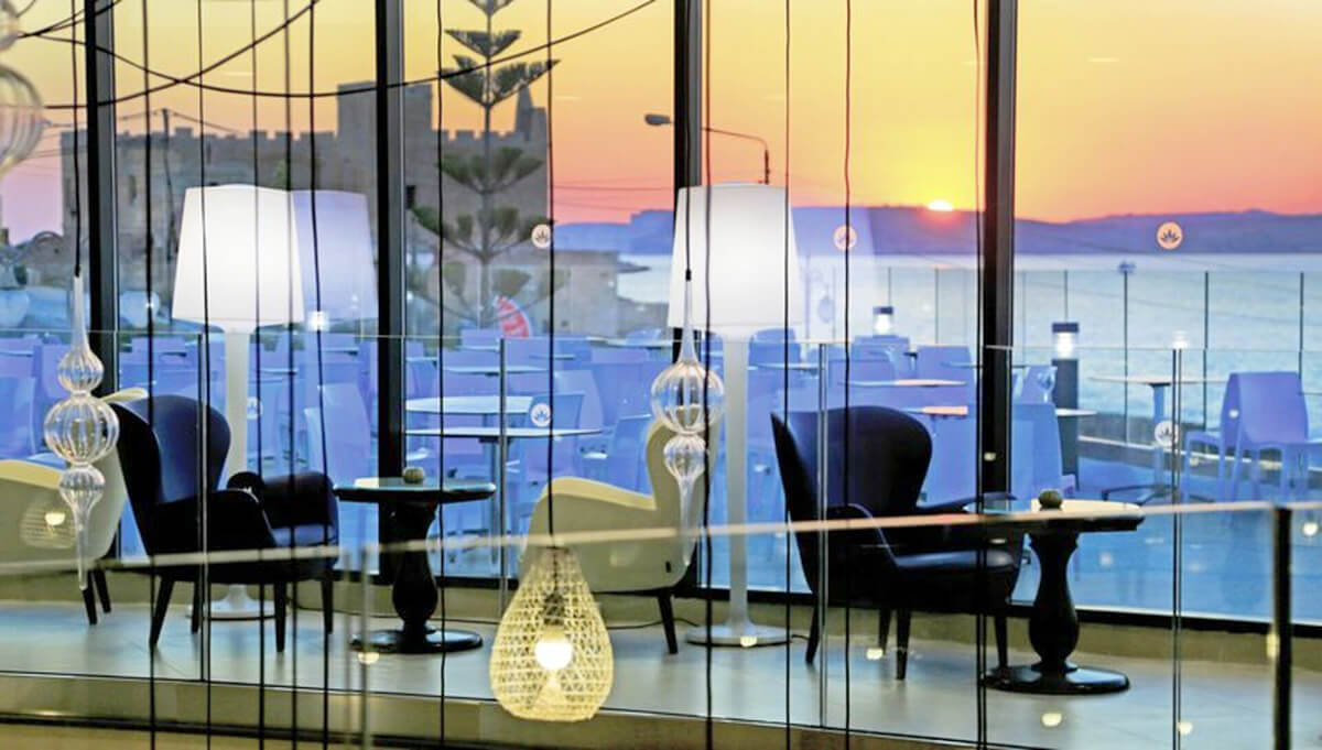 cheap resort hotels to Spend holiday with family