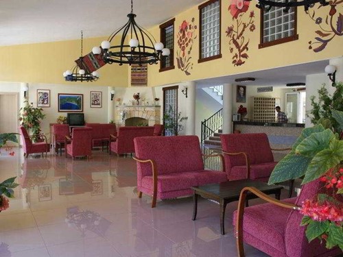 cheap resort hotels to Spend holiday with family