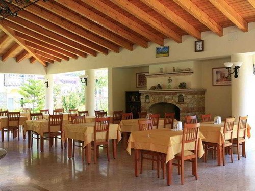 cheap resort hotels to Spend holiday with family