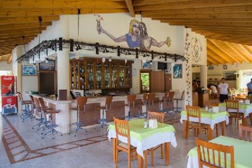 cheap resort hotels to Spend holiday with family