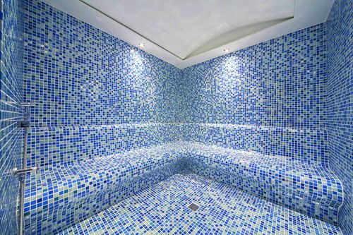 cheap resort hotels to Spend holiday with family