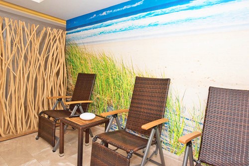 cheap resort hotels to Spend holiday with family