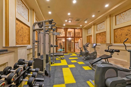 cheap resort hotels to Spend holiday with family