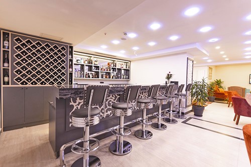 cheap resort hotels to Spend holiday with family