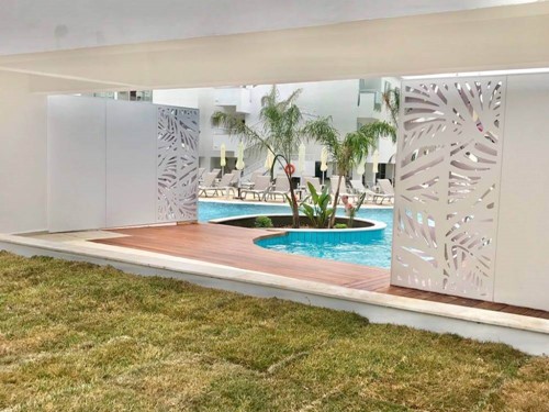 cheap resort hotels to Spend holiday with family