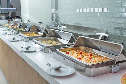 cheap resort hotels to Spend holiday with family