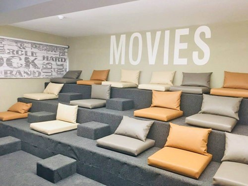 cheap resort hotels to Spend holiday with family