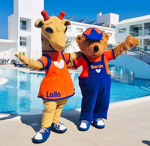 cheap resort hotels to Spend holiday with family