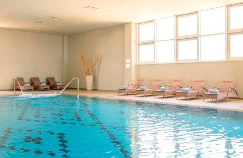 cheap resort hotels to Spend holiday with family