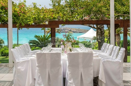 cheap resort hotels to Spend holiday with family