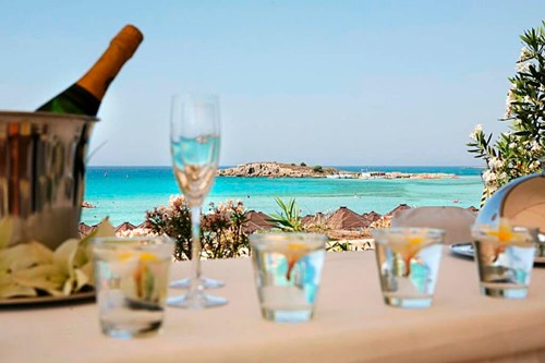 cheap resort hotels to Spend holiday with family