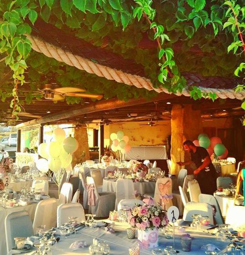 cheap resort hotels to Spend holiday with family