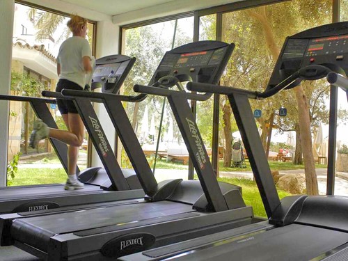 cheap resort hotels to Spend holiday with family