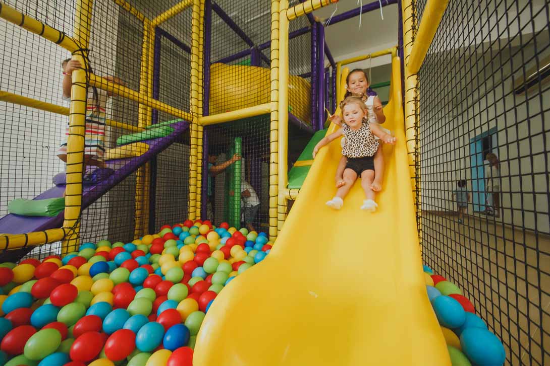 cheap resort hotels to Spend holiday with family