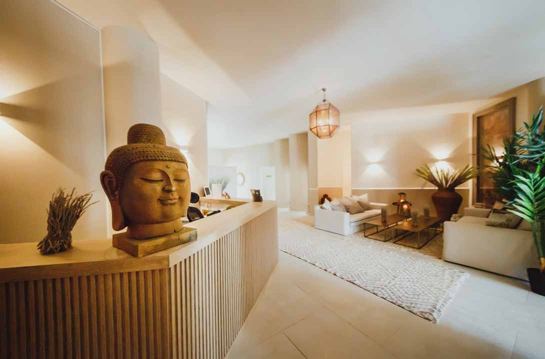 cheap resort hotels to Spend holiday with family