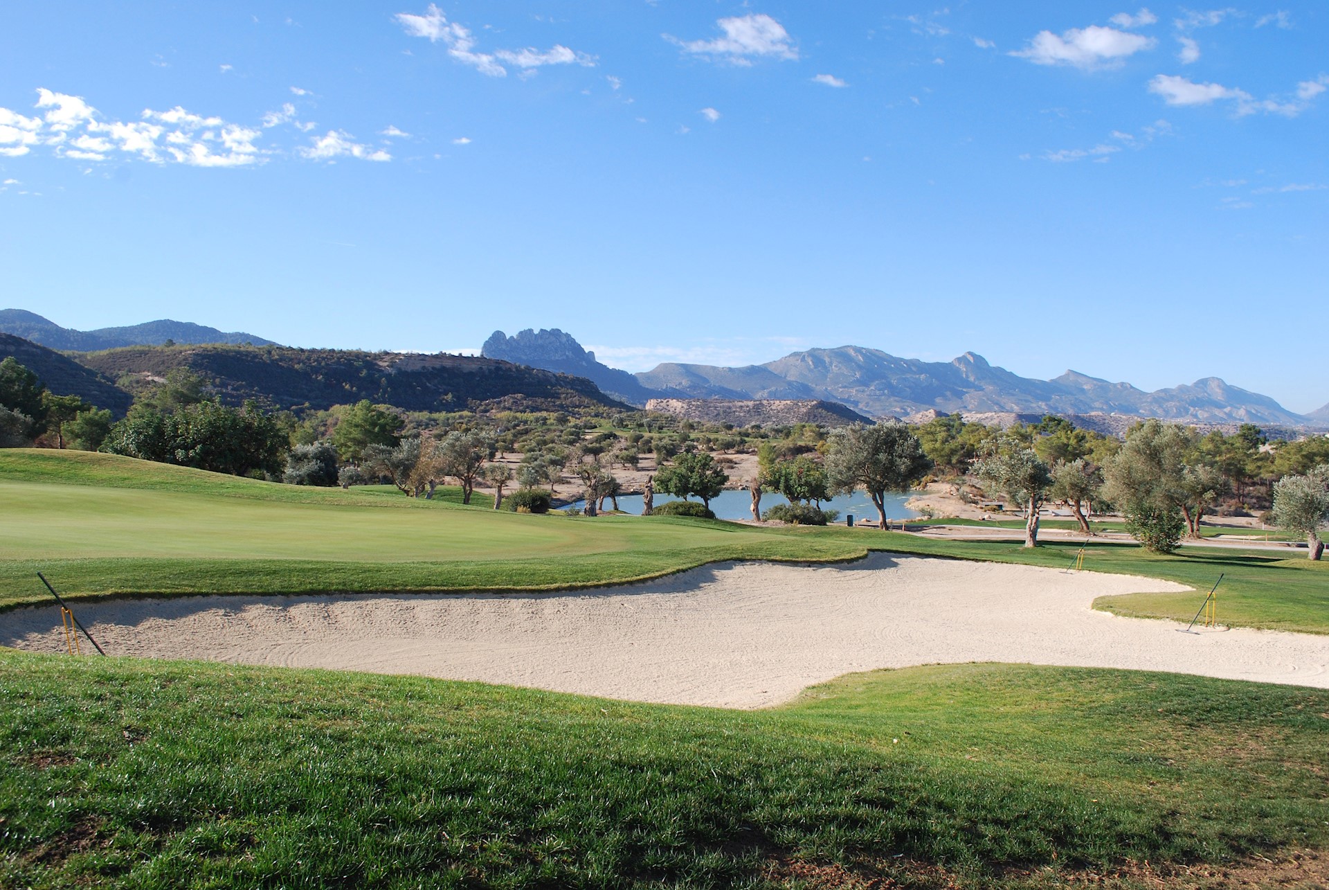 cheap resort hotels to Spend holiday with family