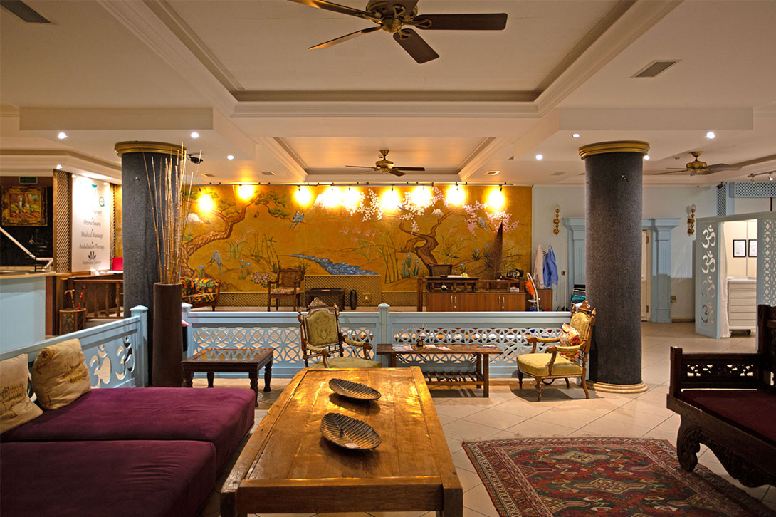 cheap resort hotels to Spend holiday with family