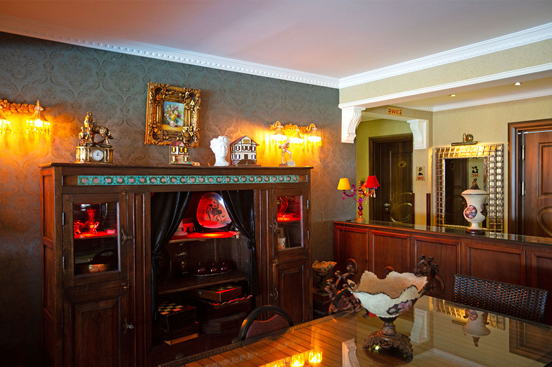 cheap resort hotels to Spend holiday with family