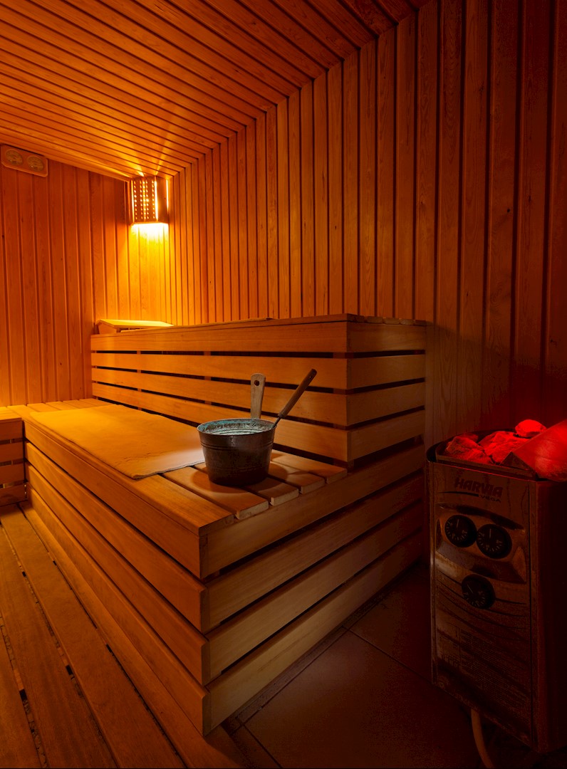 cheap resort hotels to Spend holiday with family